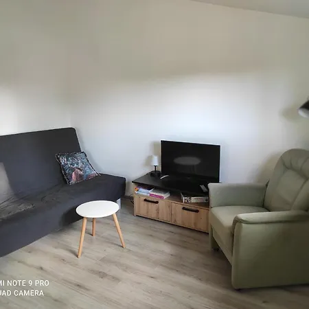 Rykowisko - Caloroczne Nad Jeziorem I Rzeka Holiday home Szczecinek